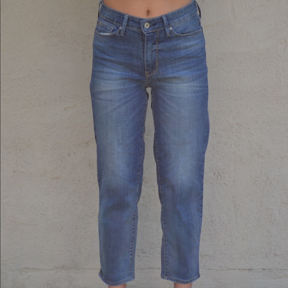 levi mom jeans